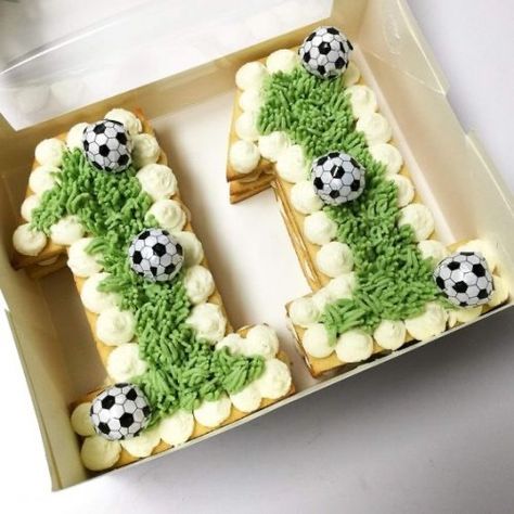 Soccer Birthday Cakes, Alphabet Cake, Number Birthday Cakes, Letter Cake Toppers, 25th Birthday Cakes, Soccer Cake, Cake Lettering, Soccer Birthday Parties, Sport Cakes