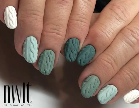 Green Sweater Nails, November Birthday Nails, Patrick Day Nails, Korean Manicure, Ig Nails, Hard Gel Nails, St Patricks Day Nails, Manicure Nail Designs, January Nails