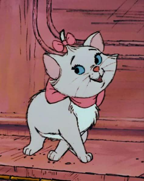 Marie Astrocats, Marie Aristocats Costume, Marie Aesthetic, Fictional Animals, Mom Characters, Trippy Cartoon, Disney Characters Wallpaper, Marie Cat, Disney Cats