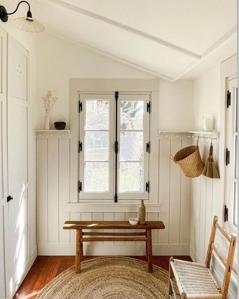 Anissa Zajac (@housesevendesign) • Instagram photos and videos Mudroom Design, Interior Minimalista, Cottage Homes, House Inspo, House Inspiration, White Walls, Drawing Inspiration, Home Decor Inspiration, Cozy House