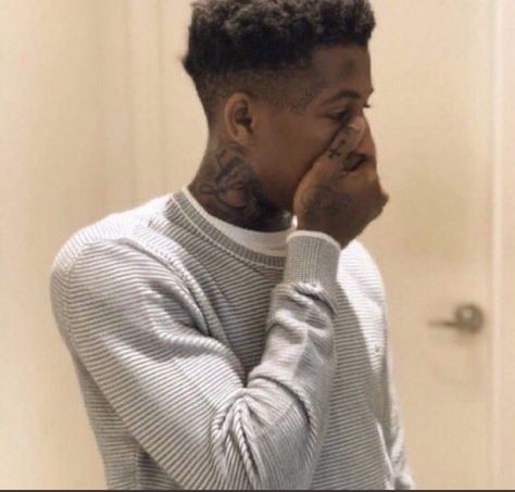 Trying Not To Cry, Chris Brown Videos, Current Mood Meme, Nba Youngboy, Reaction Pic, Bad Memes, Reaction Face, Funny Profile, Reaction Pics