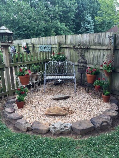 Corner Garden Bed Ideas, Corner Raised Garden Beds, Oasis Garden, Backyard Landscapes, Corner Bed, Prayer Garden, Space Garden, Garden Corner, Design Strategies