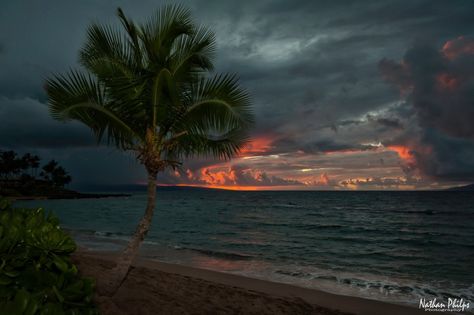 Ominous Sunset Over Napili | Hawaii Pictures of the Day Dark Sunset, Hawaii Pictures, Beach At Night, Pretty Landscapes, Orange Light, Summer Pictures, Nature Aesthetic, Pretty Places, Travel Aesthetic