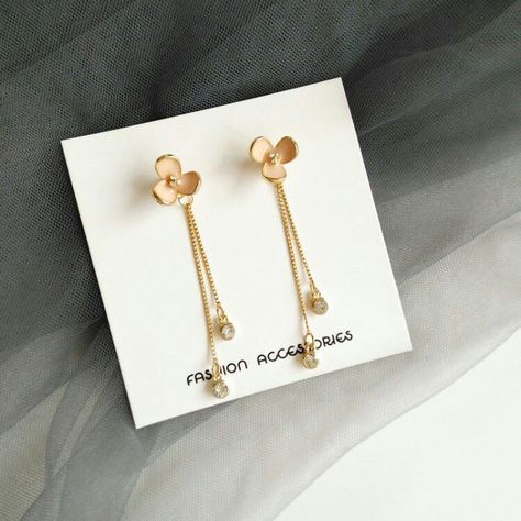 fashion gala, gold earrings, earrings, minimalist gold earrings, gold stud earrings, minimalist earrings, light weight gold earrings, mini gold earrings, beautiful gold earring design minimalist earrings collection, stud earrings, gold earrings designs, minimalist stud earrings, earring, moissanite minimalist earrings, stylish gold earrings, mini gold stud earrings, tiny gold earrings #minimalistic #jewellery #earrings #goldjewellery #goldearrings #goldstudsdesigns #fashiongala Sui Daga Earrings Gold, Light Weight Gold Earrings, Stylish Gold Earrings, Long Chain Earrings Gold, Fancy Items, Minimalist Gold Earrings, Tiny Gold Earrings, Minimalist Stud Earrings, Gold Earrings Models