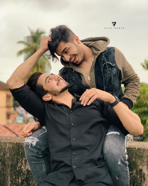 2 Boys Friendship Pic, 2 Boys Friendship, Friendship Pic, Boys Friendship, Boyz Dp, I Miss You Cute, Faisal Shaikh, Pre Wedding Photoshoot Props, Mens Photoshoot Poses