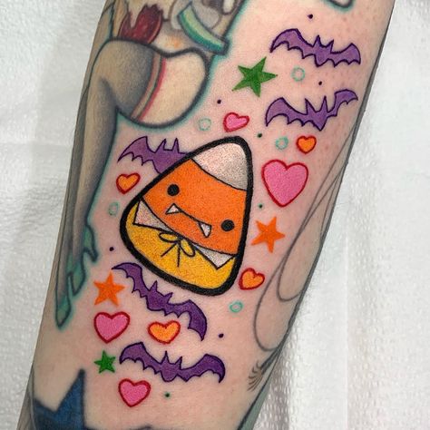 @melvin_arizmendi on Instagram: “Thank you Bonnie 🌈🎃 @bdwizzle 💕” Cute Halloween Tattoos, Candy Tattoo, Tattoo Filler, Scary Tattoos, Kawaii Tattoo, Spooky Tattoos, Horror Tattoo, Makeup Tattoos, Halloween Tattoos