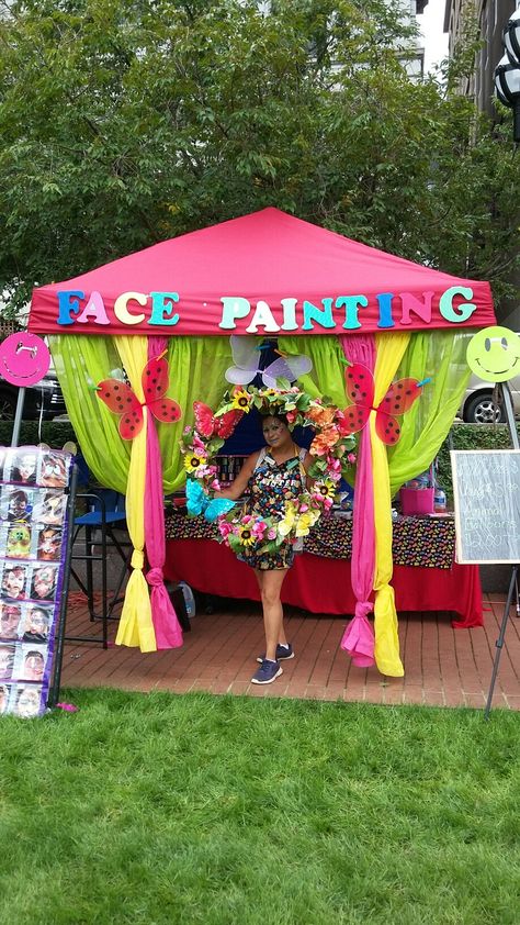 Face Painting Stand Ideas, Diy Facepainting, Face Painting Booth Ideas, Face Painting Station Wedding, Face Paint Booth, Face Painting Booth Set Up, Face Painting Booth Signs, Face Painting Booth, Face Paint Sign Ideas