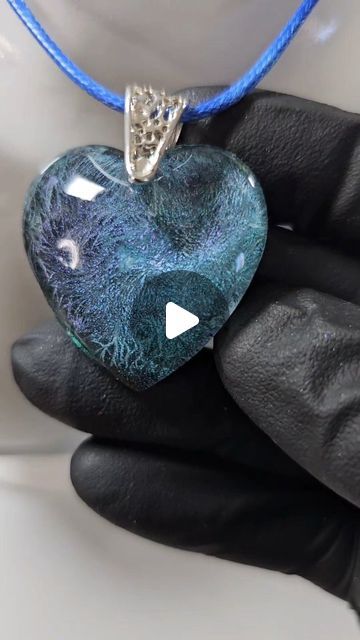 Daniel Cooper on Instagram: "Which Color Next? Red?

 Making a jewelry necklace using my frost paint to add a veiny texture.

This stuff is incredible in resin!

The sped up growth of the veins took around 10mins and I applied 3 layers.

How to make jewelry, jewelry making, jewellery making, how to make jewellery, making jewelry, resin art, resin, jewelry inspo

#resinart #resin #jewelrymaking" Resin Pendant Ideas, Resin Pendant Tutorial, Uv Resin Jewelry, Resin Necklace Pendant, Resin Jewelry Tutorial, Dried Flowers Diy, Make Jewellery, Making Resin Jewellery, Making Jewellery