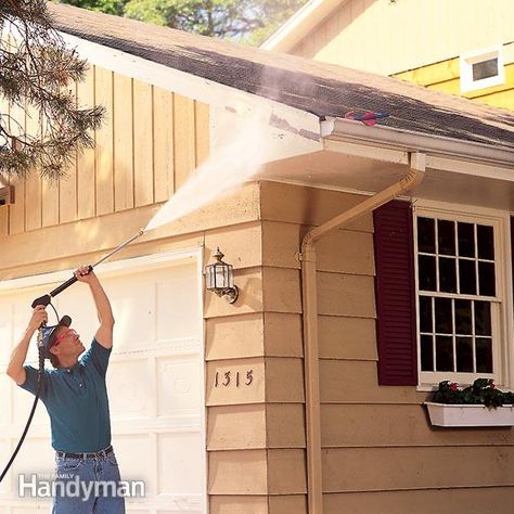 How to Pressure Wash a House Power Washing House, Pressure Washing House, Pressure Washing Tips, Pressure Washer Tips, Pressure Washing Business, House Wash, Paint Prep, Power Washing, Family Handyman