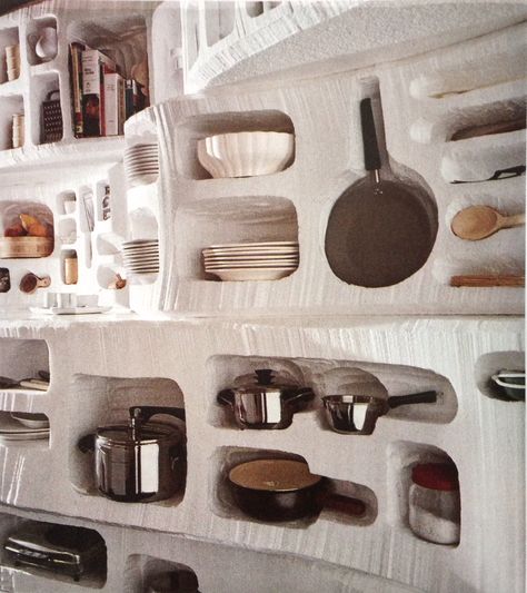 Plastic scraped out to the individual shapes of the dishes, pots and utensils in the kitchen. Unique storage idea. Casa Do Hobbit, Casa Hobbit, Earth Bag Homes, Earthship Home, Mud House, Natural Homes, Adobe House, Cave House, Cob House