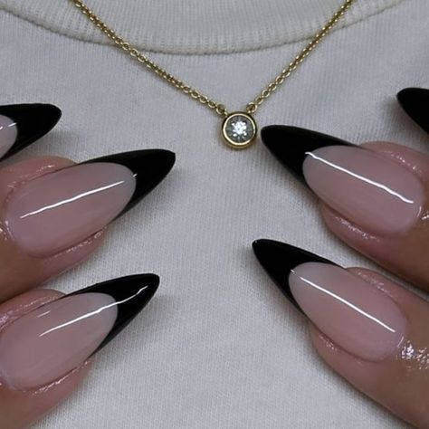 Black Prom Nails, Blue Prom Nails, Black French Nails, Black Almond Nails, Prom Nails Red, Long Almond Nails, Black Stiletto Nails, Black Acrylic Nails, Ombre Nail Designs