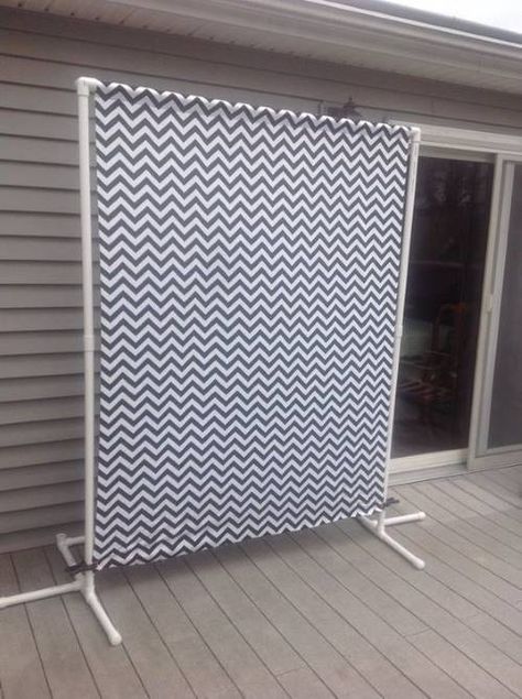 Portable Backdrop, Diy Photo Backdrop, Pvc Pipe Projects, Pvc Projects, Purple Door, Diy Wedding Backdrop, Backdrop Frame, Backyard Privacy, Outdoor Canvas