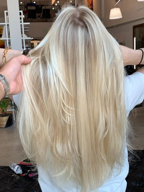 Long Blond, Light Blonde Hair, Balayage Blonde, European Hair, Blonde Hair Shades, Blonde Hair Inspiration, Blonde Hair Looks, Brown Blonde Hair, Hair Shades