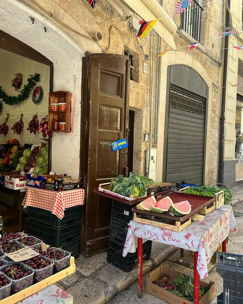 The simple life 🍒🍓🍇🍎🍉🍑🍋🍊🍍 . . . Italy European summer travel euro European Summer Travel, European Lifestyle, The Simple Life, European Summer, Living Abroad, Summer Travel, Simple Life, Girls Trip, Italy