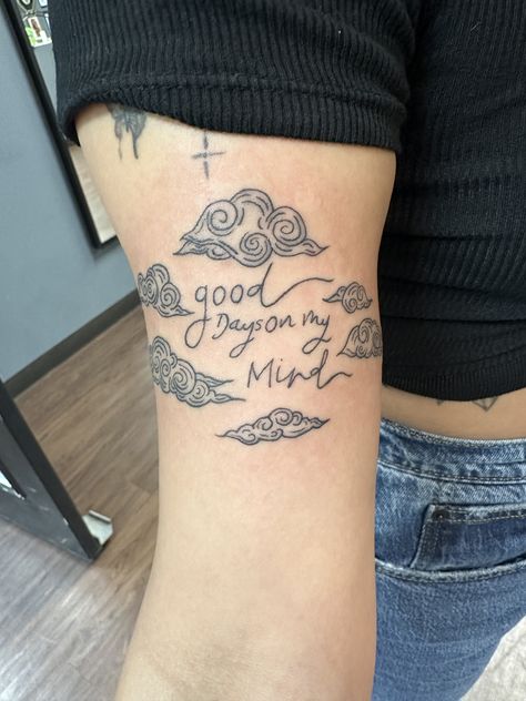 Garden Tattoo Sza, Sza Aesthetic Tattoo, Small Tattoo Sza, Good Days Tattoo Sza, Sza Tattoos Minimalist, Pretty Little Birds Tattoo Sza, Good Days Sza Tattoo Ideas, Sza Lyrics Tattoo, Sza Inspo Tattoo