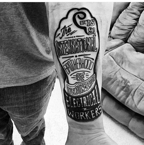 Awesome! Electrician Tattoo Ideas, Electrician Tattoo, Ibew Electrician, Union Tattoo, Pinterest Tattoo Ideas, Traditional Style Tattoo, Back Of Shoulder Tattoo, Power Lines, Sleeves Ideas