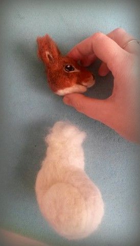 Animal Felting, Needle Felting Animals, Felted Squirrel, Felting Animals, Needle Felted Fox, Needle Felting Tutorial, Needle Felting Diy, Felt Fox, Felted Wool Crafts