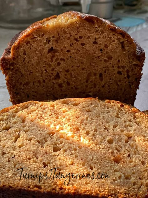 Applesauce Spice Bread, Spiced Applesauce Bread, Apple Sauce Bread Recipe, Applesauce Pumpkin Bread, Baking With Applesauce, Spiced Applesauce, Crockpot Applesauce, Applesauce Bread, Portuguese Sweet Bread