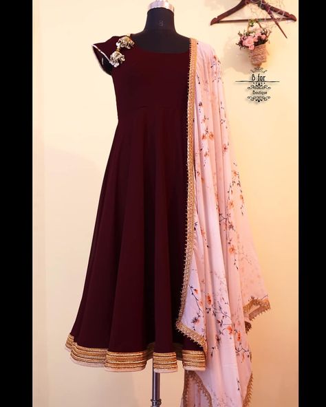 If you want to experiment with your look, go for this pale peach and brown, loveliest color combination ever.… Wine Color Combination, Peach Colour Combinations, Red Color Combinations, Umbrella Dress, Combination Dresses, Opposite Colors, Wine Dress, Pale Peach, Maroon Dress