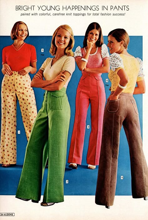 60s Fashion Women 1960s Outfits, 1963 Fashion, 1960 Outfits, 60s Fashion Women, Outfits 60s, Bell Bottom Jeans Outfit, 1970s Fashion Women, 70s Women Fashion, 70s Inspired Outfits