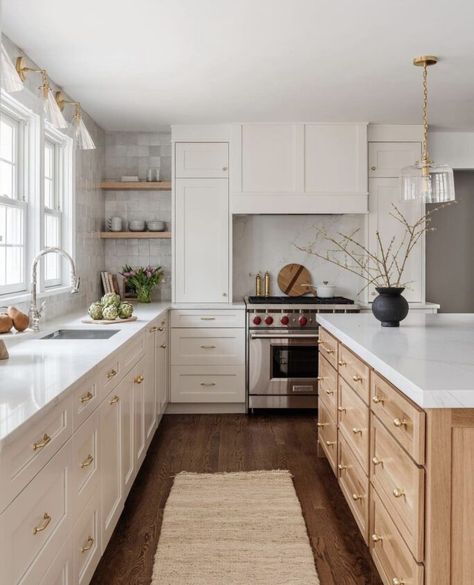 Two toned kitchen cabinets are a gorgeous design trend and we're sharing 17 of our favorite kitchens for inspiration! Two Toned Kitchen Cabinets, Gorgeous White Kitchen, Kitchen Post, Two Tone Kitchen, Timeless Kitchen, Kitchen Transformation, Design Your Kitchen, Classic Kitchen, White Kitchen Design