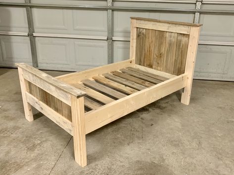 Diy Toddler Bed Frame, Twin Bed Frame Diy, Toddler Bed Diy, Pallet Toddler Bed, Farmhouse Beds, Diy Twin Bed Frame, Toddler Twin Bed, Wood Toddler Bed, Kids Twin Bed Frame