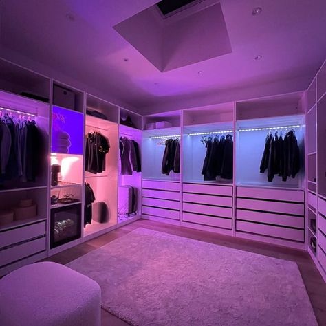 Philips Hue on Instagram: "This walk-in closet just raised the (mini) bar on wardrobe design. 📸: arkitetvillaen #PhilipsHue #HueLightstrip #closetsofinsta" Cottage Ideas, Philips Hue, Hue Philips, Light And Space, October 20, Wardrobe Design, Light Installation, Mini Bar, Makeup Vanity