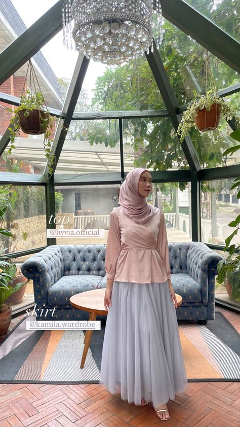 Rok Tutu Hijab Outfit, Pastel Hijab Outfit, Outfit Ideas Hijab, Tutu Skirt Outfit, Muslimah Outfit, Hijab Style Casual, Pastel Outfit, Tutu Outfits, Bridal Dress Design