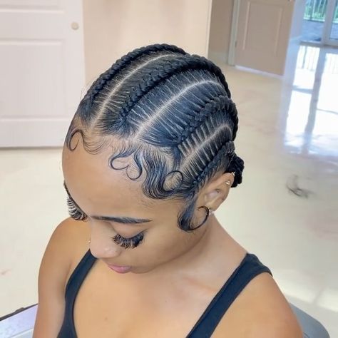 Cute Edges, Edges Ideas, Straight Back Braids, Hair Edges, Straight Human Hair Bundles, Edges Hair, Hairdos For Curly Hair, Baby Hairs, Heart Hair