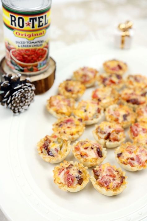 Oozy & Cheesy Bacon RO*TEL Appetizer Cups for Holiday Gatherings Rotel Cups, Tea Foods, Bacon Appetizer, Appetizer Cups, Deep Fried Appetizers, Gluten Free Puff Pastry, Bacon Appetizers, Meat Appetizers, Cheesy Bacon