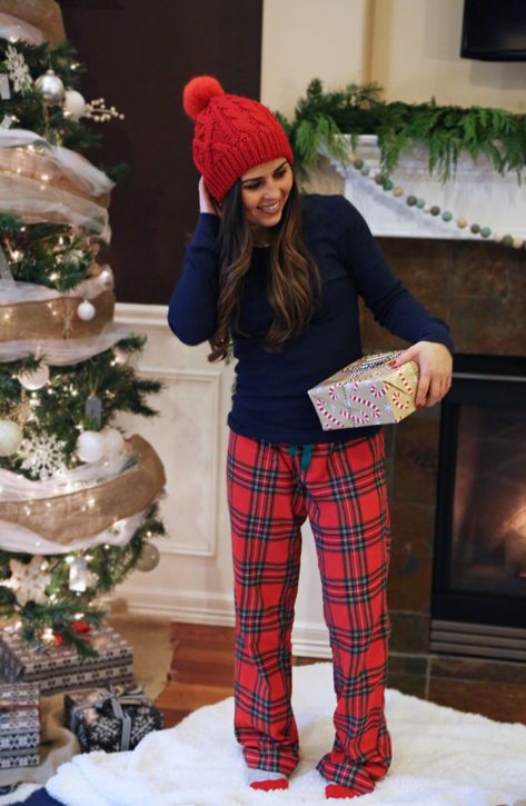 Christmas Outfits Teens, Christmas Outfits For Family Pictures, Christmas Outfit Ideas For Family, Christmas Outfits Dressy, Cozy Christmas Outfit, Christmas Outfit Inspiration, Xmas Pjs, Mode Rose, Christmas Outfits Women