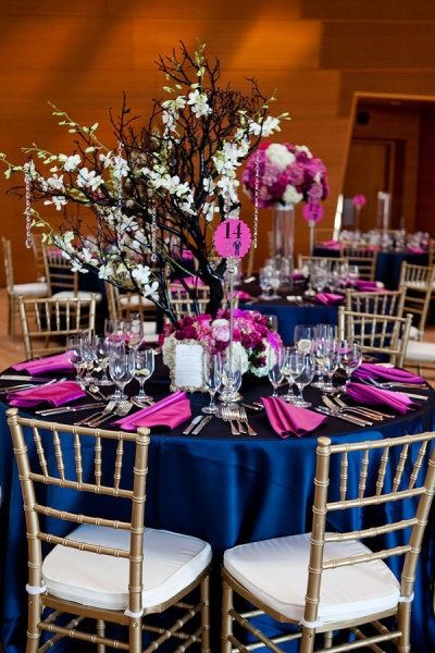 Pink And Blue Event Decor, Fuchsia Wedding Colors, Blue And Pink Wedding, Pink And Blue Wedding, Royal Blue Wedding Theme, Jules Bianchi, Fuschia Wedding, Magenta Wedding, Fuchsia Wedding