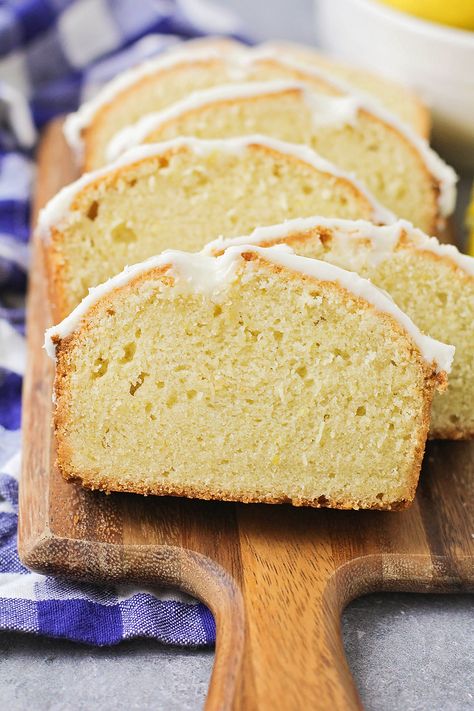 Starbucks Lemon Loaf - The Baker Upstairs Starbucks Lemon Loaf Cake, Starbucks Lemon Cake, Yoghurt Cake Recipe, Starbucks Lemon Loaf Recipe, Copycat Starbucks Lemon Loaf, Swig Sugar Cookies, Almond Flour Baking, Starbucks Lemon Loaf, Lemon Loaf Recipe