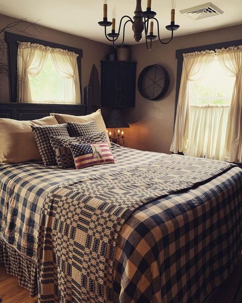 Primitive Bedroom Decor Ideas, Bed Bath And Beyond Bedding, Primitive Bedroom Decor, Primitive Bedroom Ideas, Primitive Country Bedrooms, Prim Bedrooms, Primitive Bedding, Country Bed, Primitive Home Decorating