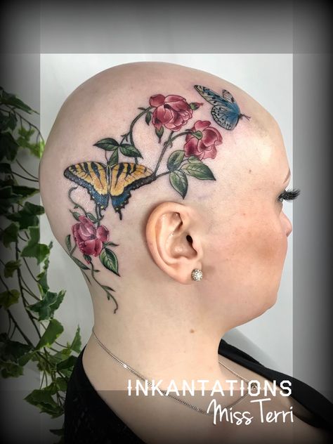 Head tattoo Alopecia flowers butterfly Head Tattoo Hair, Bald Tattoo, Bald Head Tattoo, Scalp Tattoo, Head Tattoo, Red Tattoos, Flowers Butterfly, Bald Women, Bald Head