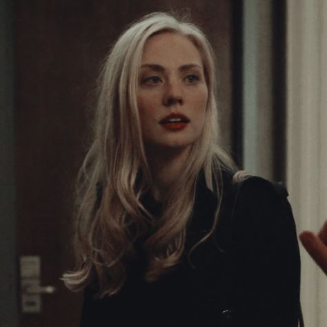 Deborah Ann Woll Icon, Karen Page Icon, Karen Page Aesthetic, Irl Faceclaims, Sketchbook Dump, Daredevil 2015, Karen Page, Deborah Ann Woll, Frank Castle