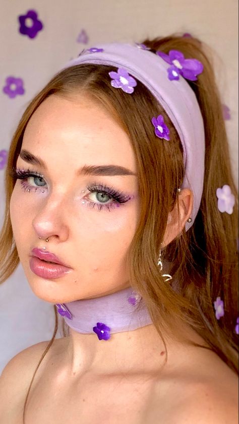 Daphne Blake Makeup Look, Daphne Inspired Makeup, Daphne Makeup Look, Daphne Blake Makeup, Daphne Nails, Daphne Makeup, Crazy Eye Makeup, Insta Templates, Daphne Costume