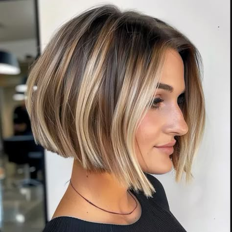 Chin Length Blunt Bob with Chunky Highlights Chin Length Graduated Bob, Short Bob With Highlights And Lowlights, Fine Chin Length Hair, Bobs With Blonde Highlights, Short Hair That Doesnt Need Styling, Short Bob Hairstyles Balayage, Contouring Highlights Hair, Bobs For Double Chins, Short Brown Hair With Blonde Highlights Bob