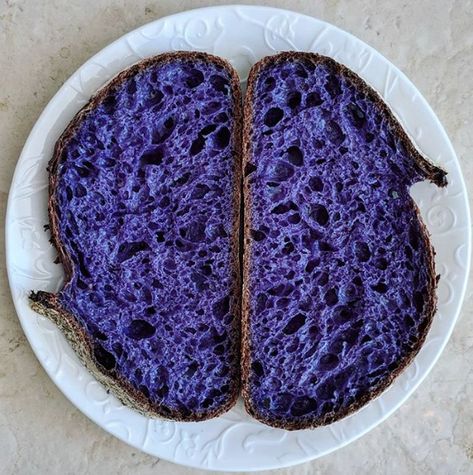 Hey, Bread Lovers: Here are 22 Sourdough Bakers to Follow on Instagram | Go Eat Your Bread With Joy Butterfly Pea Tea, Artisan Bread Recipes, Bread Art, Butterfly Pea Flower, Rainbow Food, Butterfly Pea, Sourdough Bread Recipe, Pea Flower, Sourdough Recipes