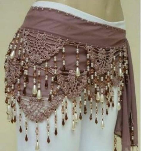 Belt Diy, Belly Belt, Dance Belt, Belly Dance Outfit, Hip Scarves, Hippy Chic, Dance Tops, Belly Dance Costume, Belly Dancing