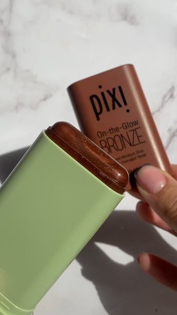 Pixi Bronzer Stick, Pixi Bronzer, On The Glow Blush, Charlotte Tillbury, Beach Glow, Pixi Beauty, Makeup List, Makeup Tut, Affordable Makeup