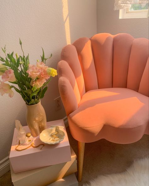 Pink Scallop Chair, Light Pink Velvet Couch, Pink Accent Chair Bedroom, Chairs For Bedroom Cozy Corner Pink, Pink Chair Bedroom Corner, Light Pink Armchair, Cute Pink Chair, Pink Velvet Armchair, Coral Accent Chair