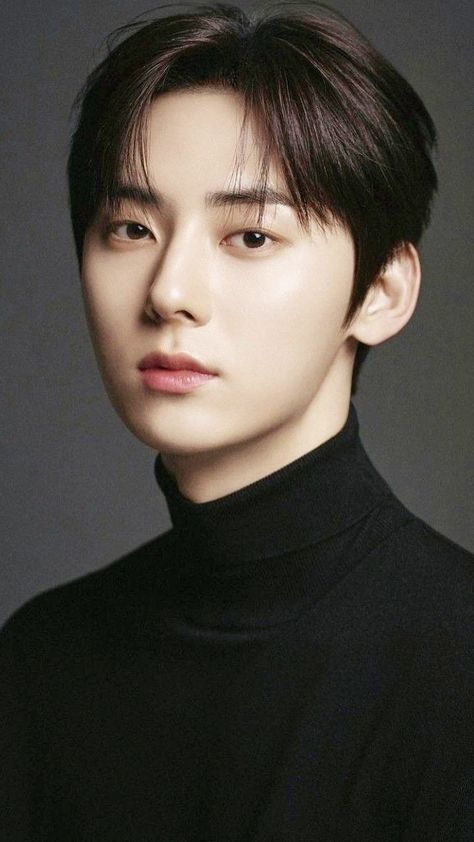 Seo Yul, Hwang Min Hyun, Min Hyun, First Boyfriend, Hwang Minhyun, Haircuts For Medium Hair, Korean Drama Best, Korean Star, Perfect Boy