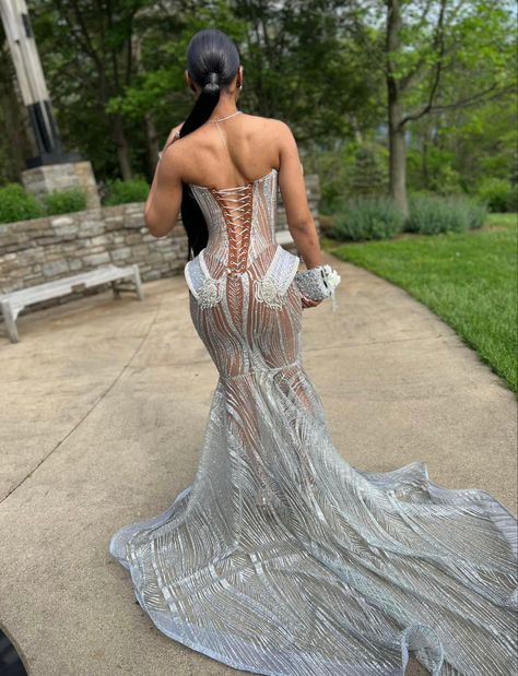 Diamond Birthday Dress, 2k24 Prom, Proms Dress, Prom 2k23, Prom Essentials, Prom 23, Diamond Birthday, Glam Wedding Dress, Girl Prom