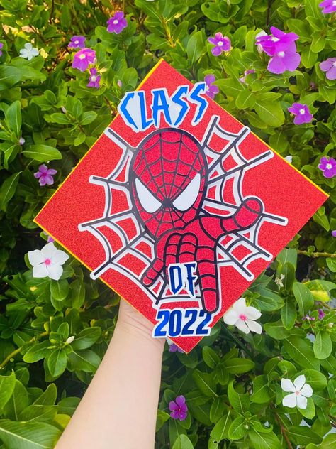 Boy Cap Decoration Graduation, Pre K Graduation Cap Ideas For Boys, Cap Decoration Graduation Spiderman, Miles Morales Grad Cap, Spider Man Cap Graduation, Spiderman Graduation Cap Ideas, Spider Man Graduation, Spiderman Graduation Cap, Highschool Memories