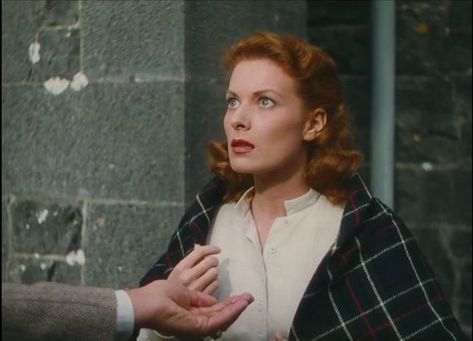 Maureen O'Hara in "The Quiet Man". The Quiet Man Movie, Famous Redheads, The Tudor Family, Hollywood Theater, Quiet Man, Maureen O Hara, Red Hair Freckles, The Quiet Man, Adventures Of Tom Sawyer