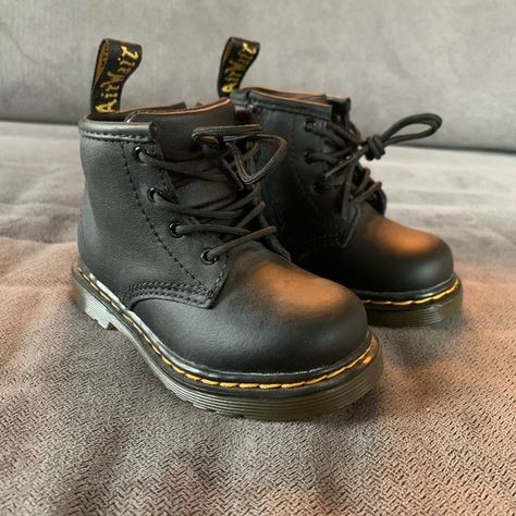 Doc. Martins Black Toddler Boots Size:6c Dr Martens Maternity Outfit, Baby Doc Martens, Baby 2024, Monica Rose, Doc Martens Outfit, Black Toddler, I Want A Baby, Outfits For Kids