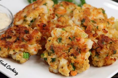 Honey Glazed Shrimp, Shrimp Cakes Recipe, Shrimp Cake Recipe, Glazed Shrimp, Shrimp Cake, Shrimp Patties, Flavorful Shrimp, Shrimp Cakes, Recipe Shrimp