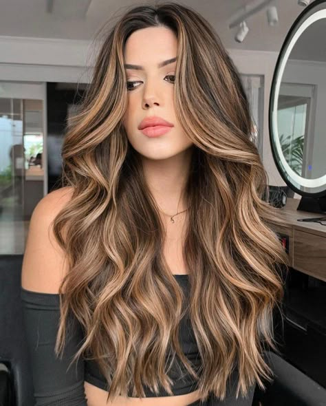 Hair Inspo Low Maintenance, Honey Balayage With Money Piece, Brunette Full Head Highlights, Layered Hair Color Ideas, Brown Sugar Balayage, Full Hair Highlights, Balayage Hair On Brown Skin, Golden Honey Blonde Hair Balayage, Caramel Beige Hair