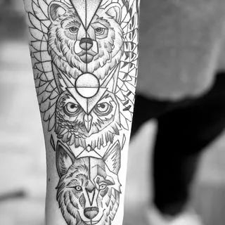 Native American Falcon Tattoo, Powhatan Tattoo, Shawnee Indian Tattoos, Native American Owl Tattoo, Totem Pole Tattoo Native American, Native Wolf Tattoo, Native American Woman Tattoo, Native American Sleeve Tattoo, Native Indian Tattoo Design